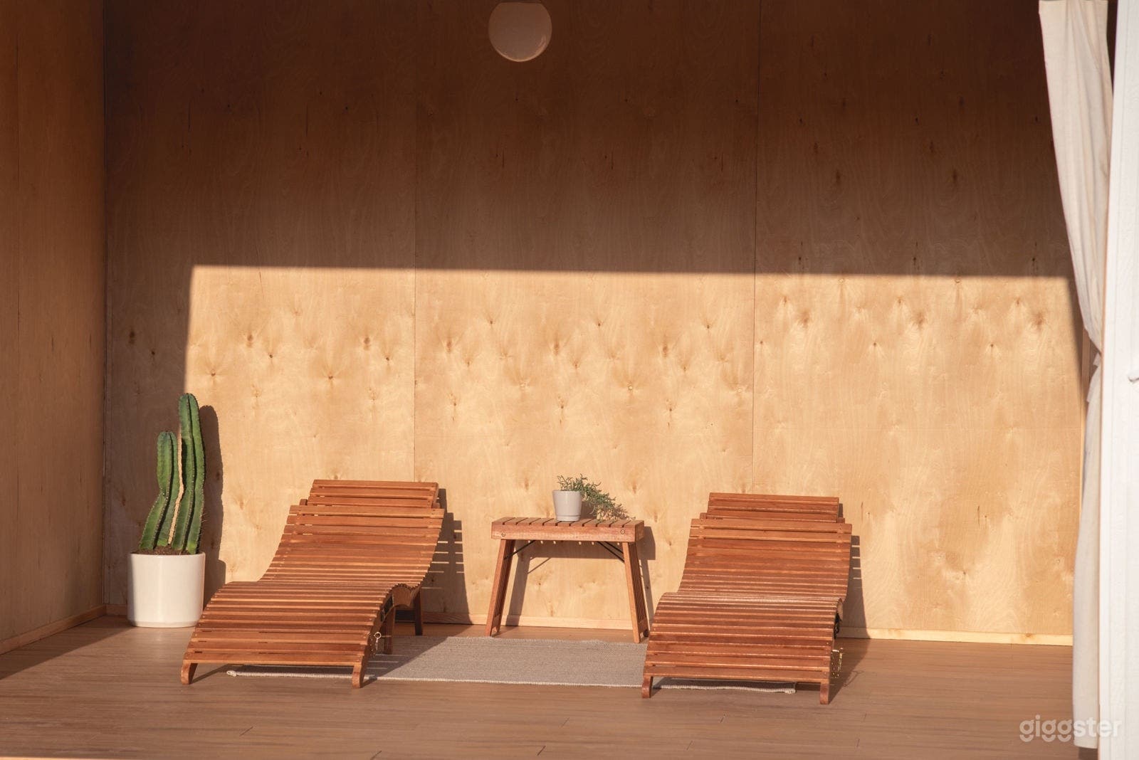 Pool with Desert Modern Ranch Style Photo 2