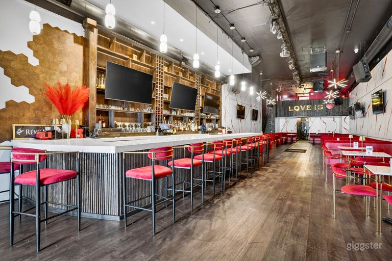  Restaurant Space For Filming, Events, and Meetings 