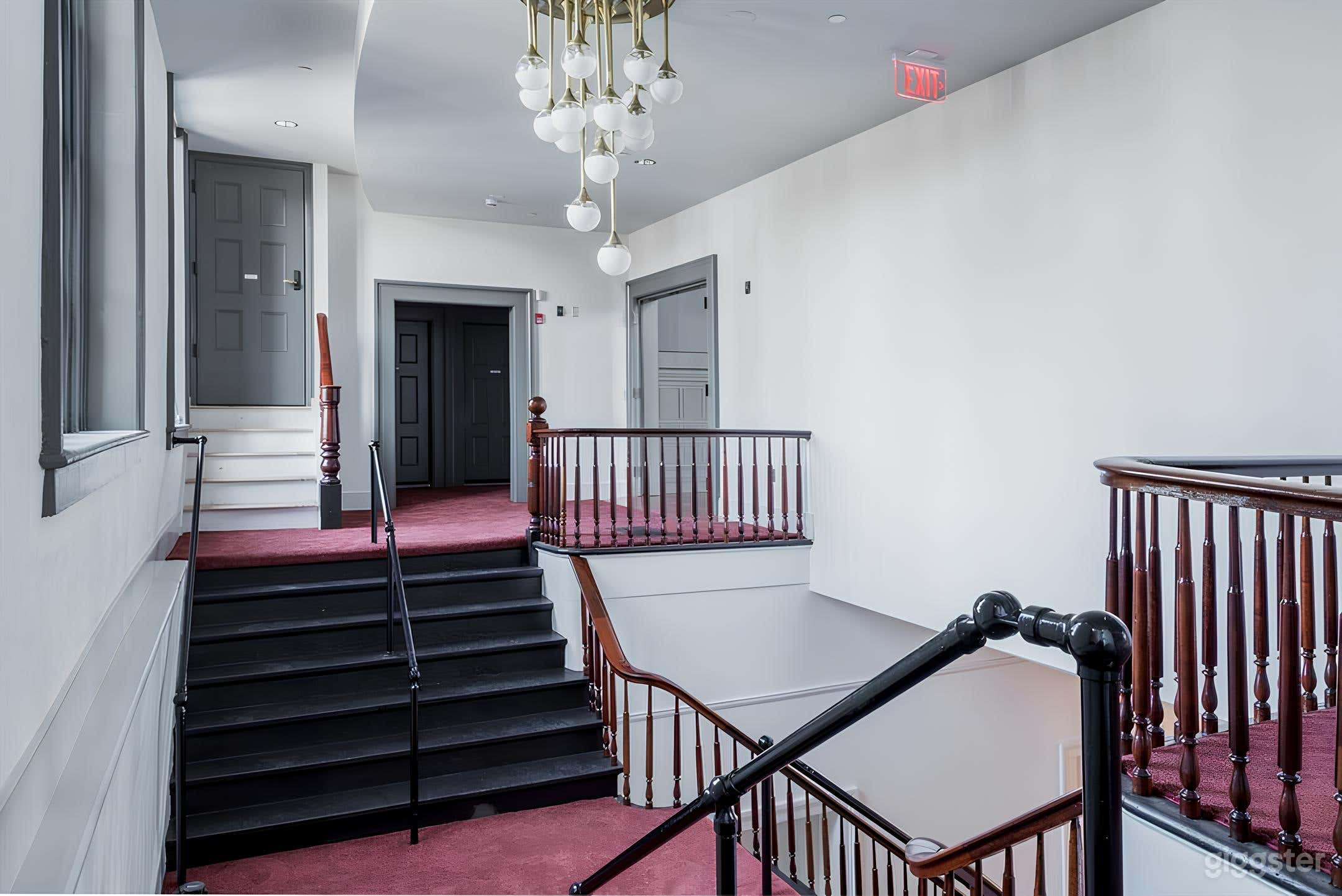 Hudson's Historic Venue (Entire Building) Photo 3
