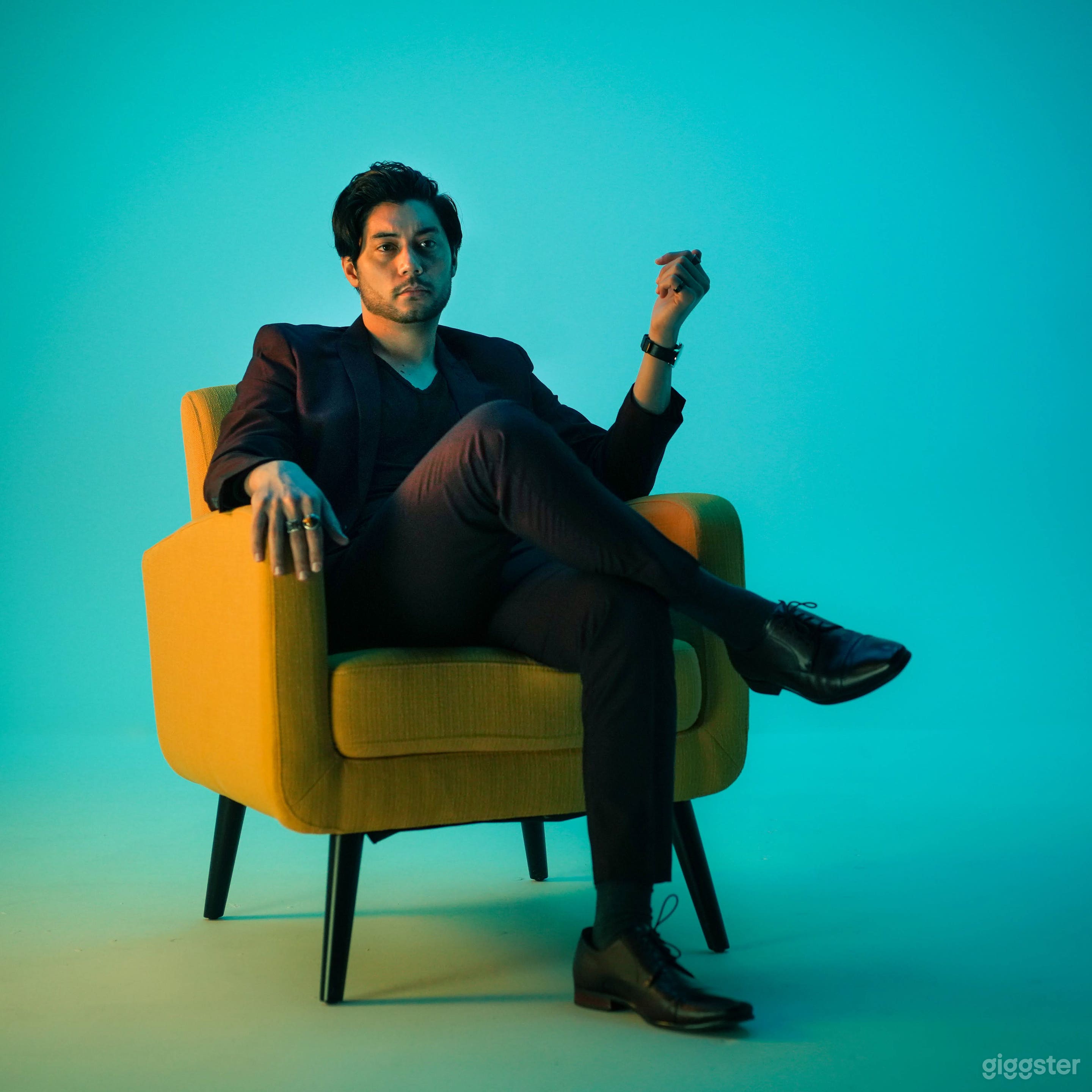 Central Feature Filled Video and Photo Studio Photo 2