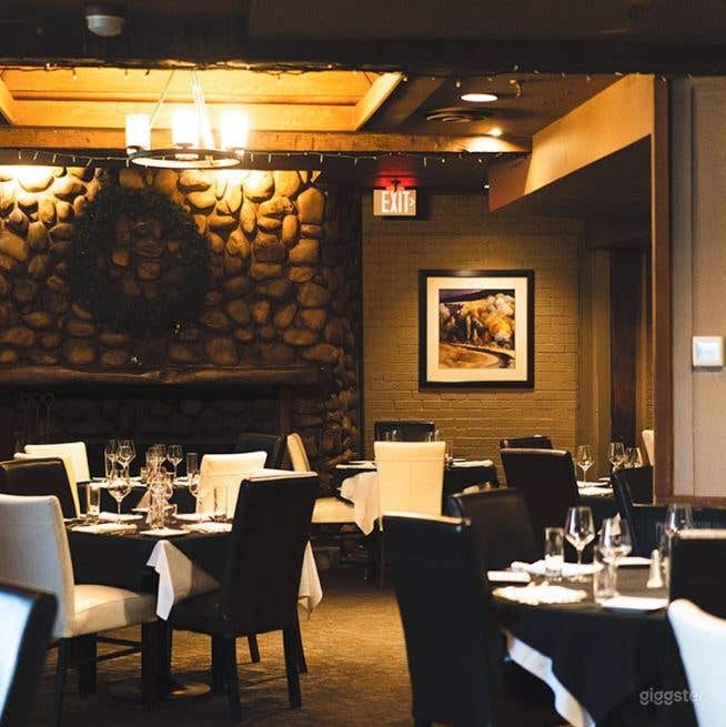 Restaurant Bar Loft Event Space in Edmonton Photo 3