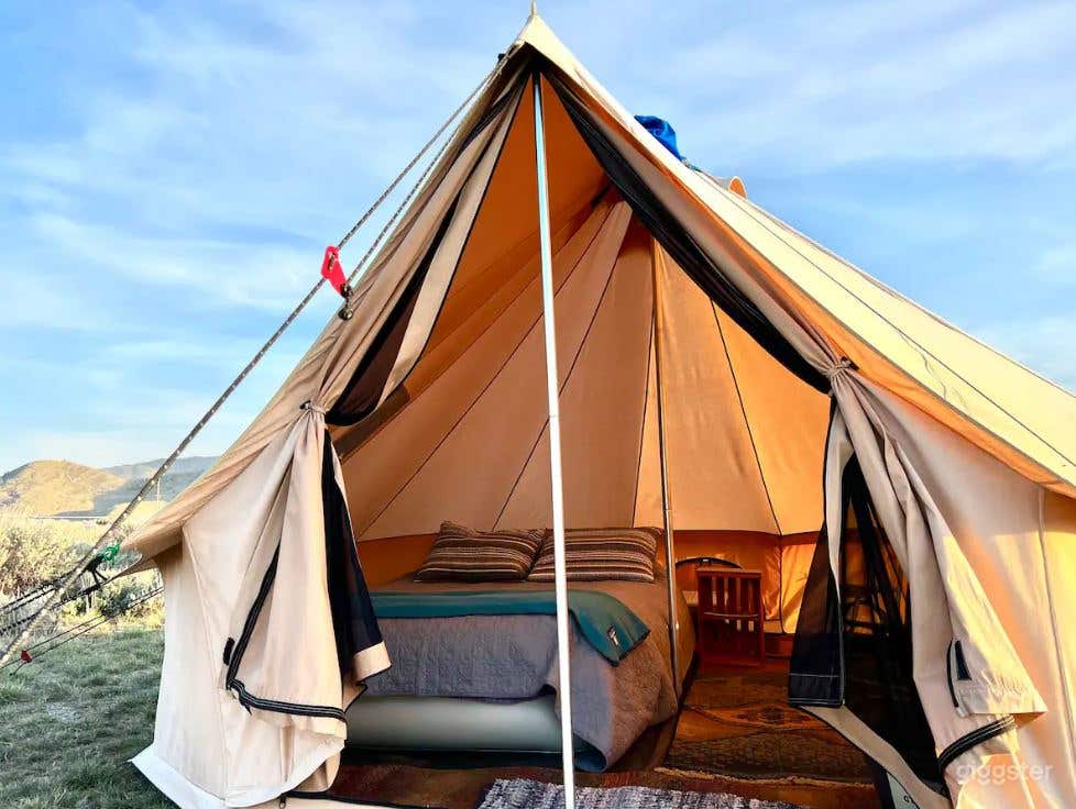 Cozy Blue Comfort Camp Photo 3