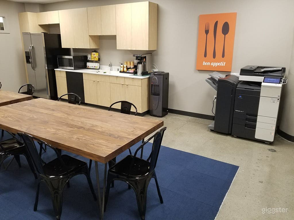 Small Meeting Room in Spokane Photo 3