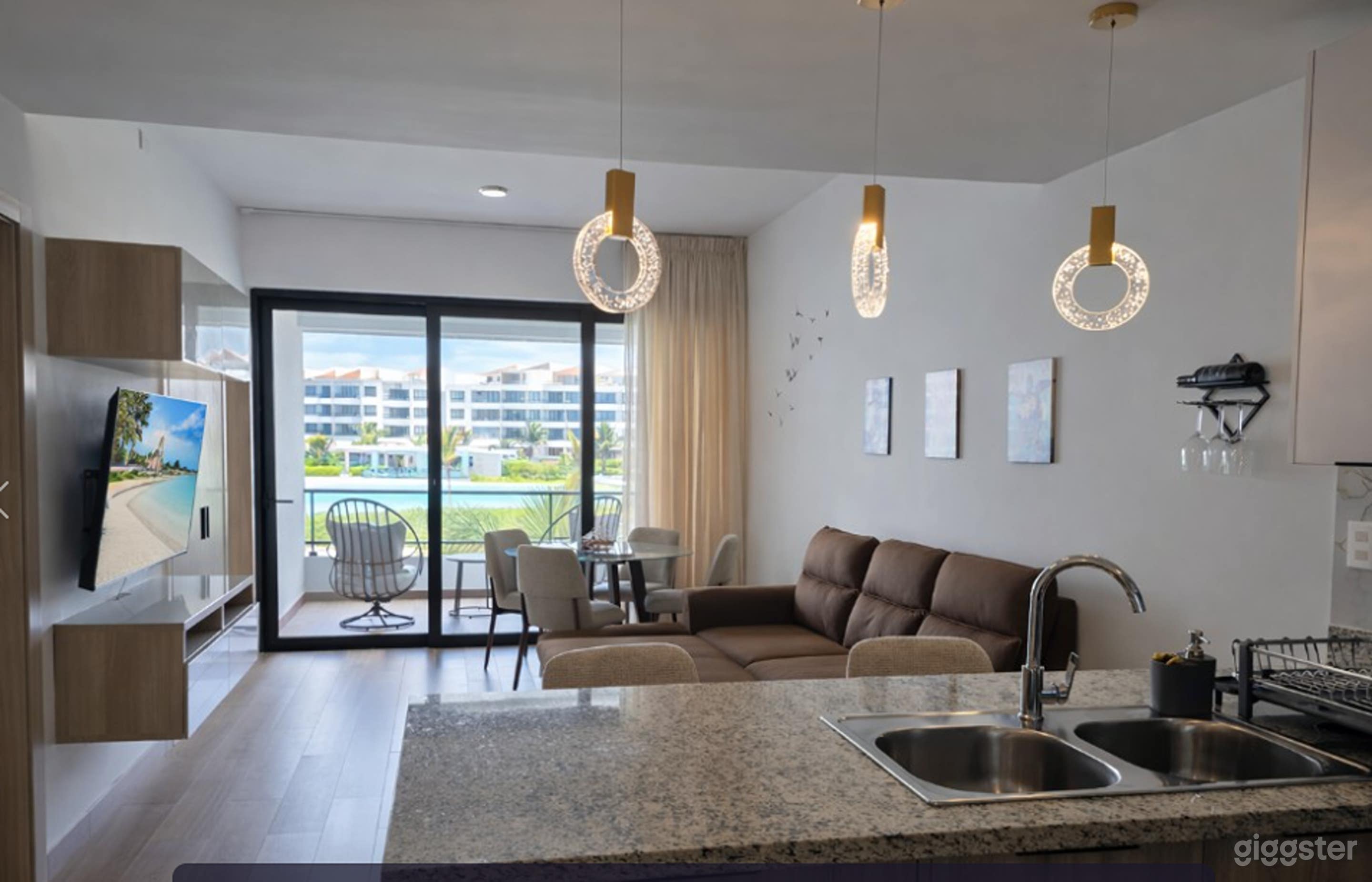 Lagoon-View Escape with Resort Style Pool & Beach Photo 3