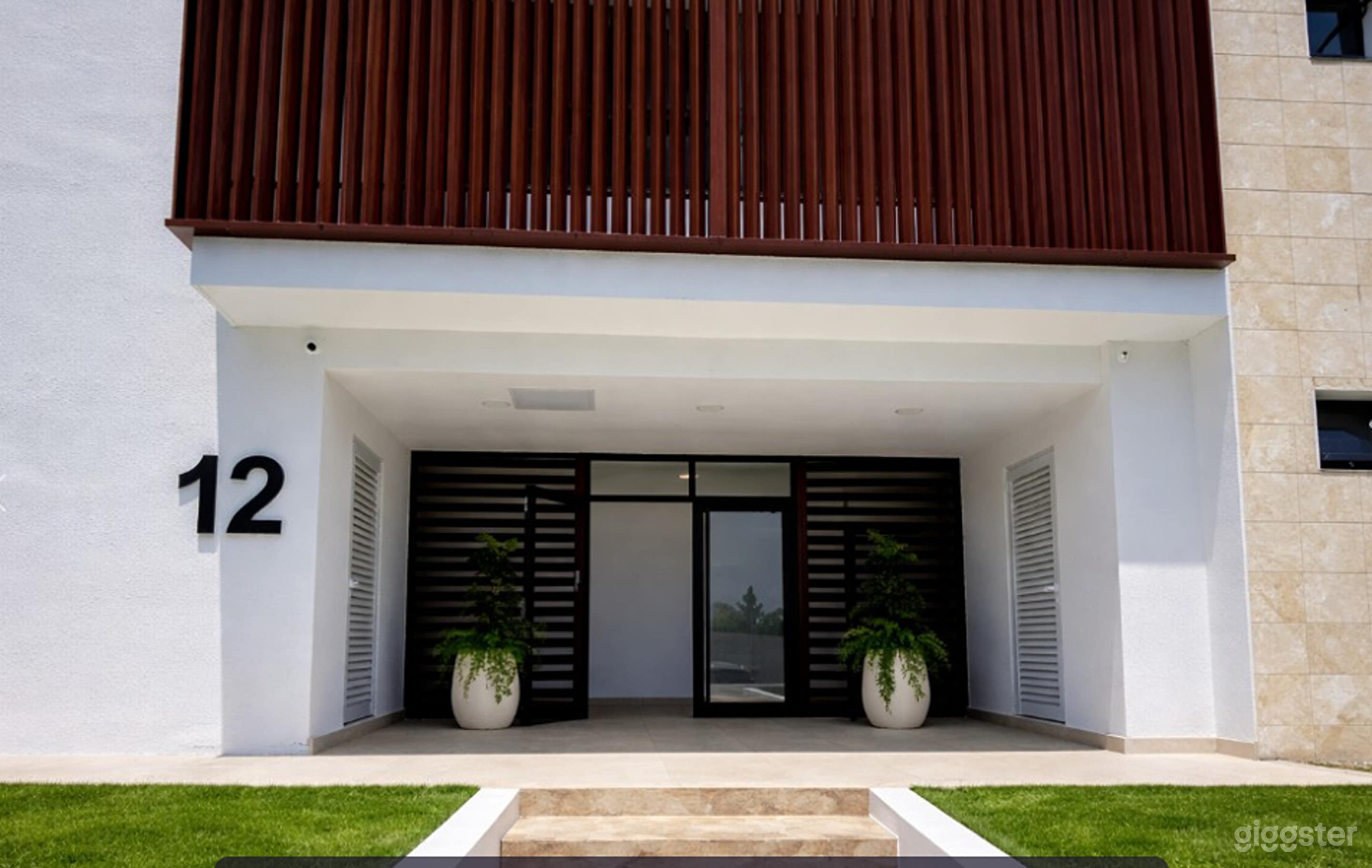 Lagoon-View Escape with Resort Style Pool & Beach Photo 1