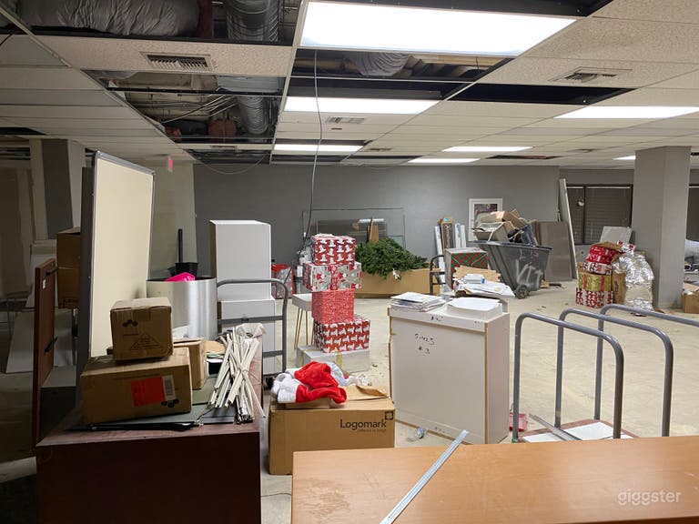  Suite 460: Home Alone (LAX) 