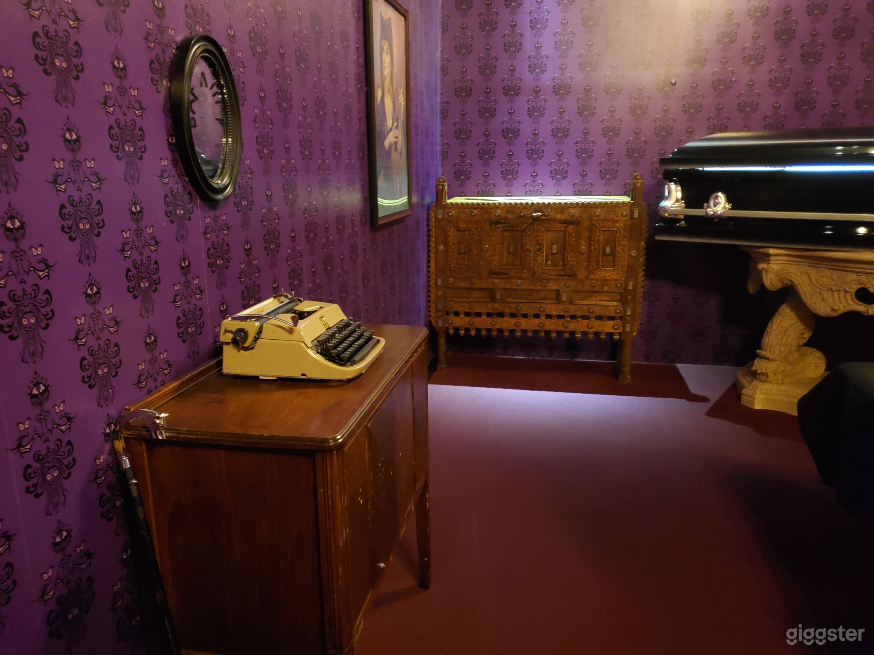 Vampire's Lair Escape Room Photo 2