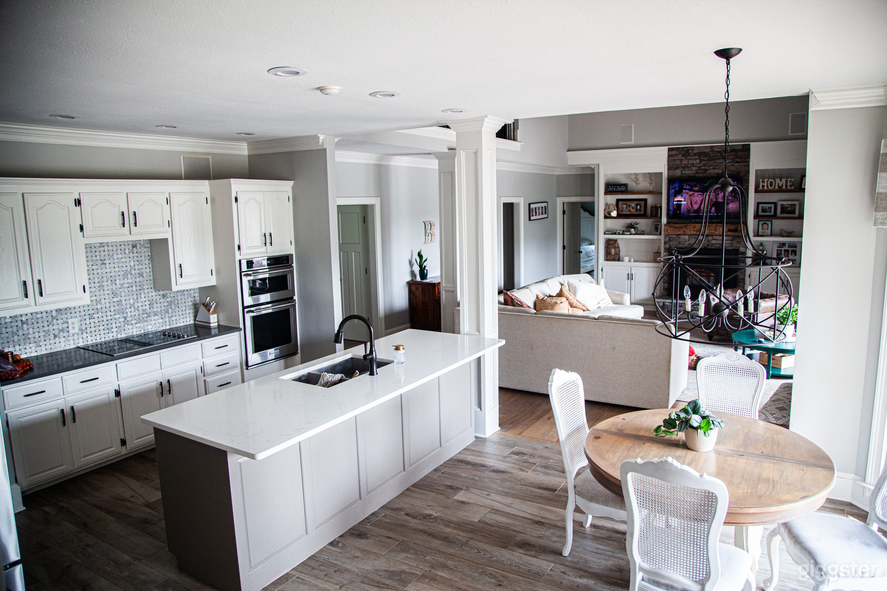 Burton Getaway  Photo 2