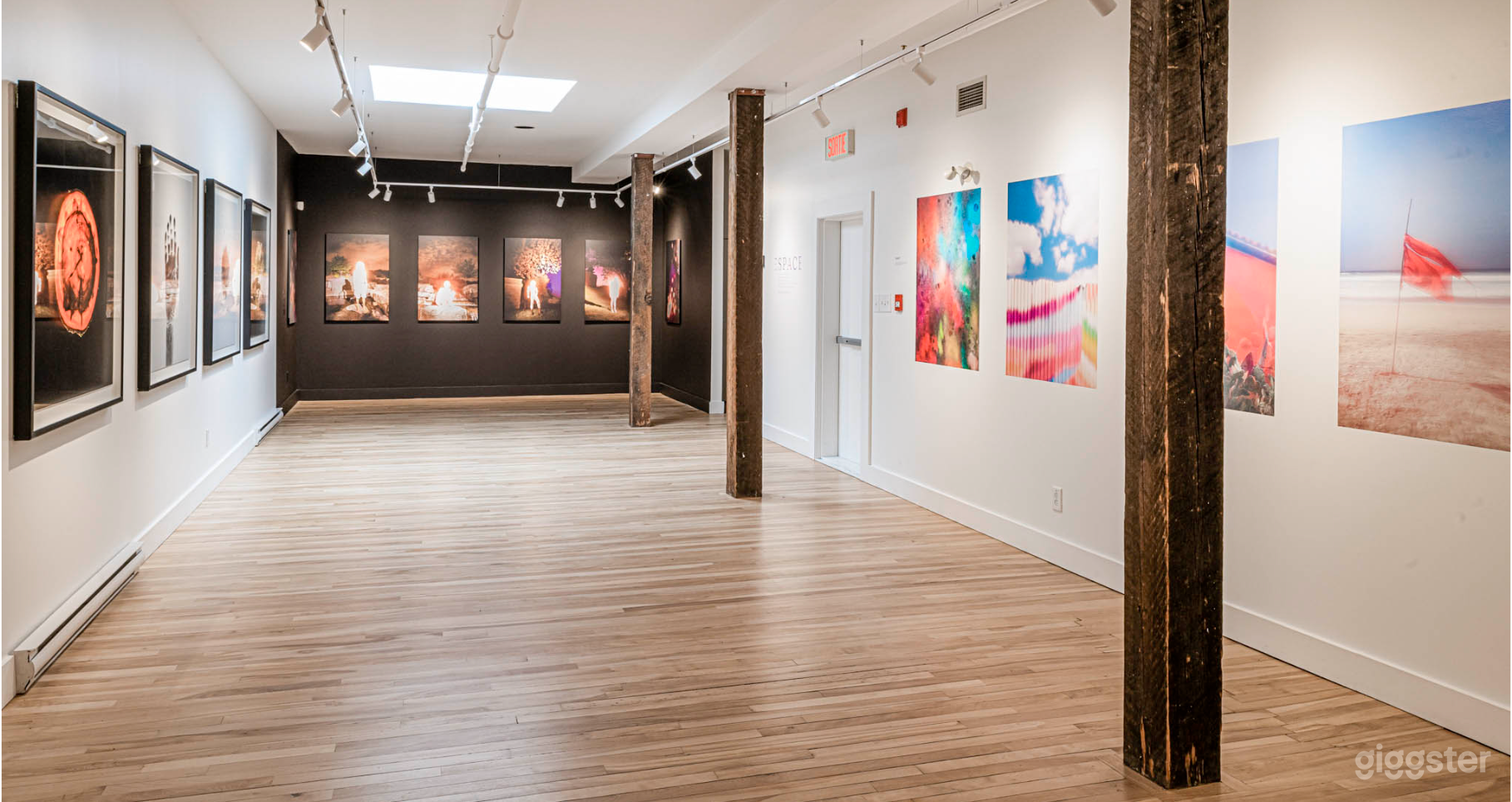 The Modern Gallery-Style Kitchen Photo 4