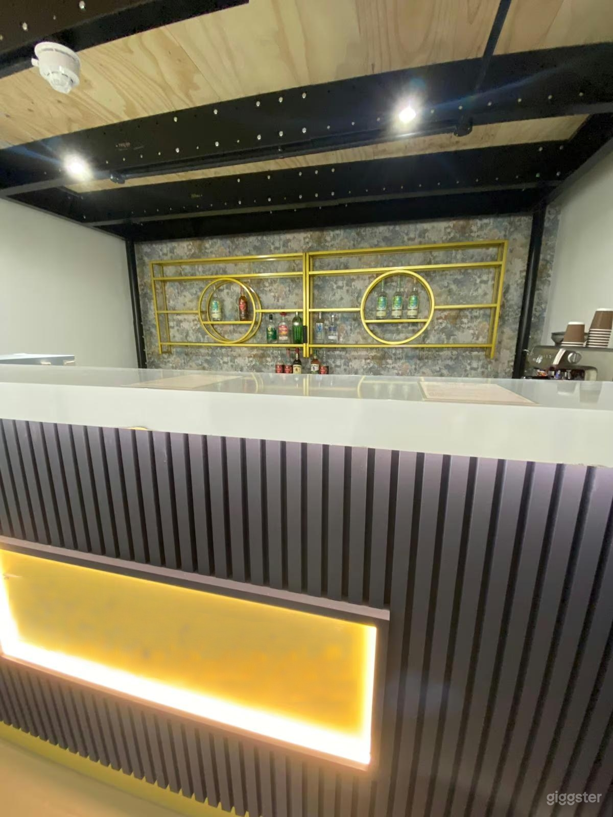Cocktail Bar & Private Event Space Photo 4