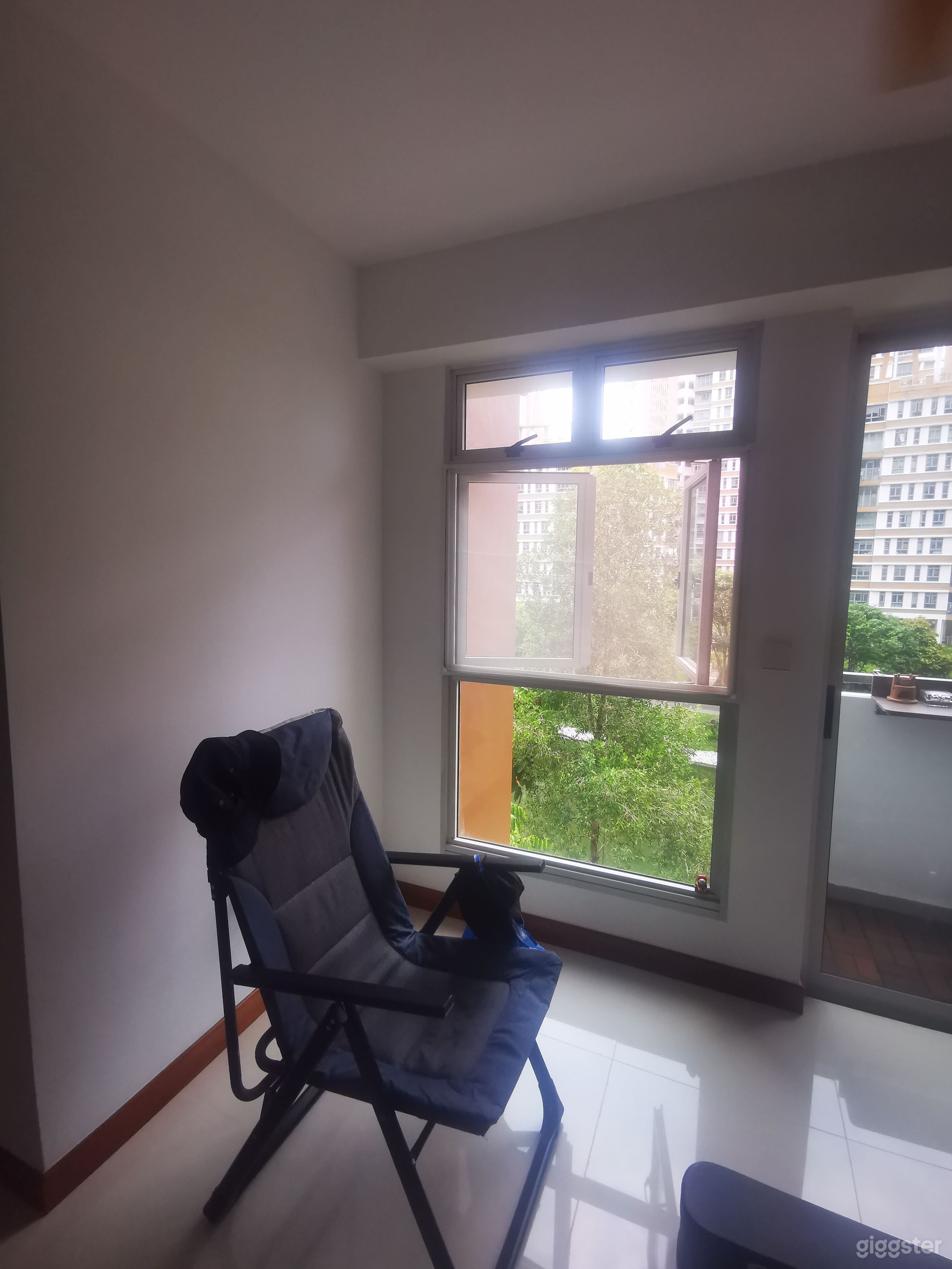 3-room Home with balcony Photo 4