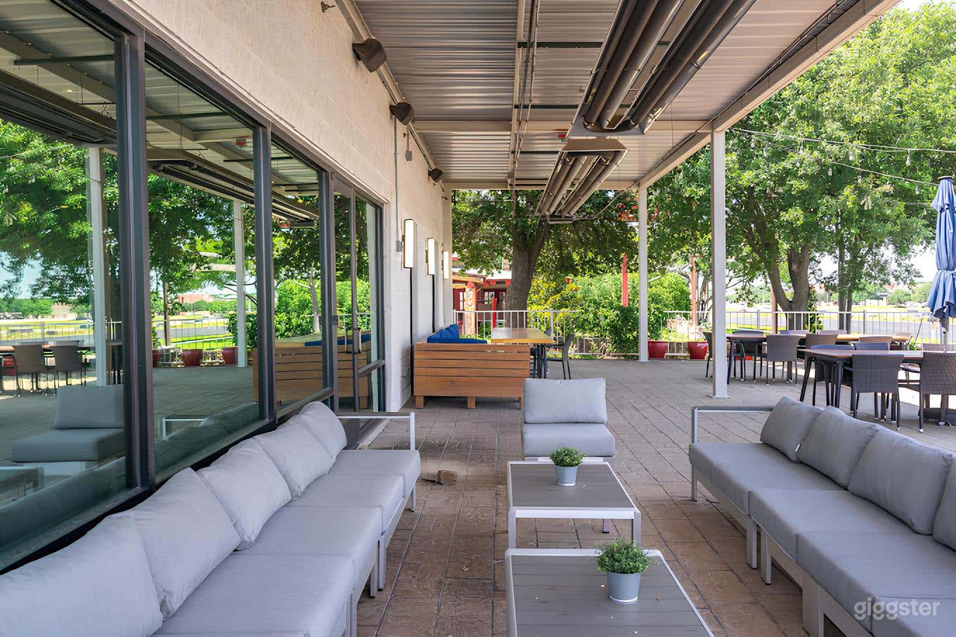 Warm, Cozy Outdoor Patio Photo 4