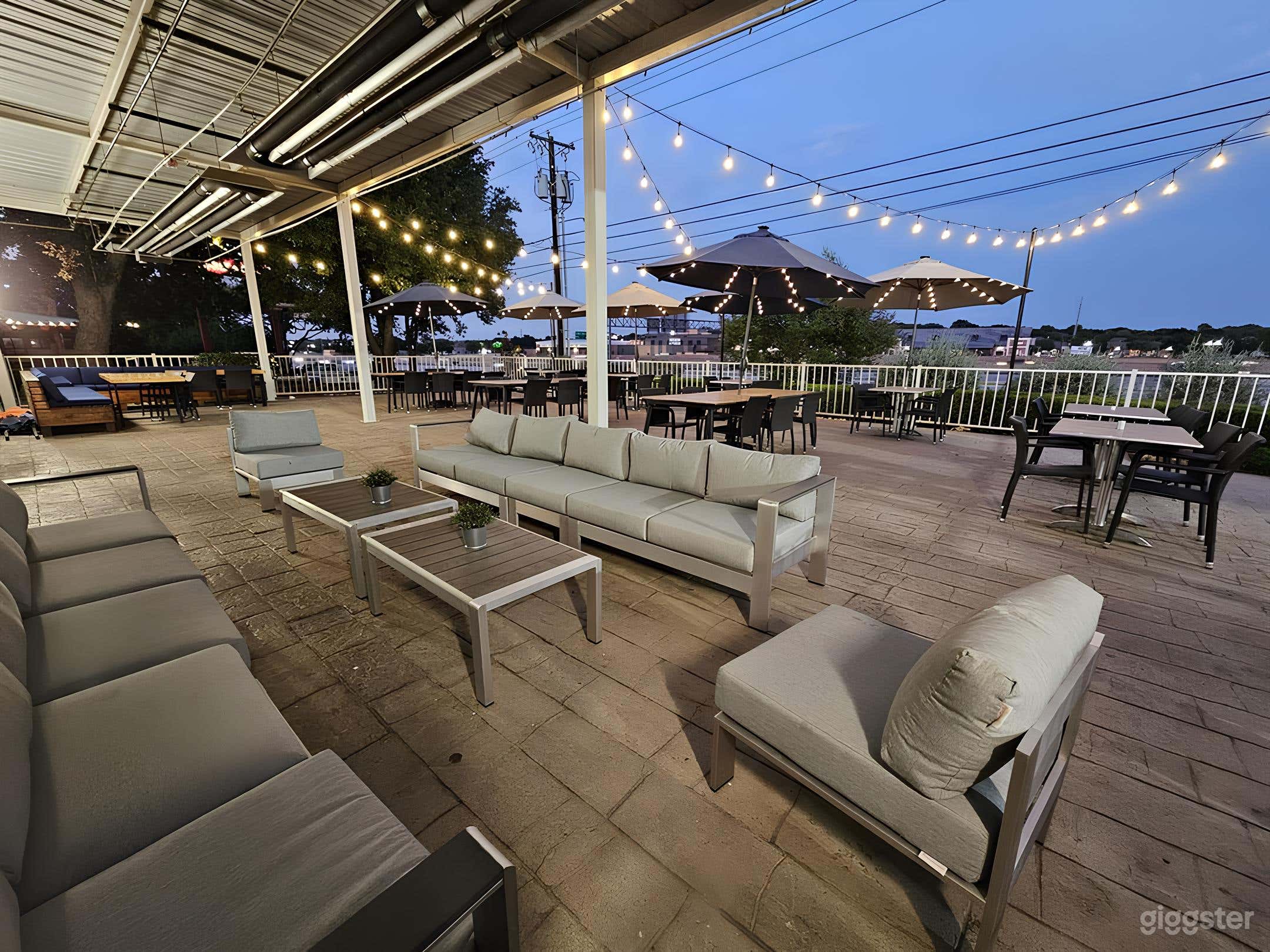 Warm, Cozy Outdoor Patio Photo 3