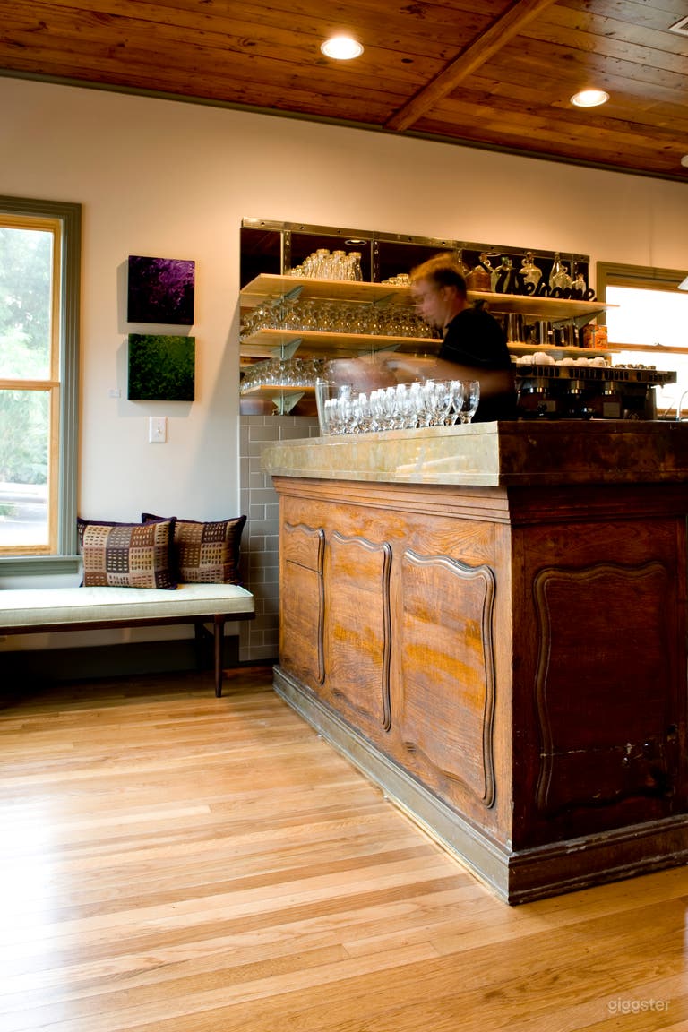  100 year old Irish Bar 