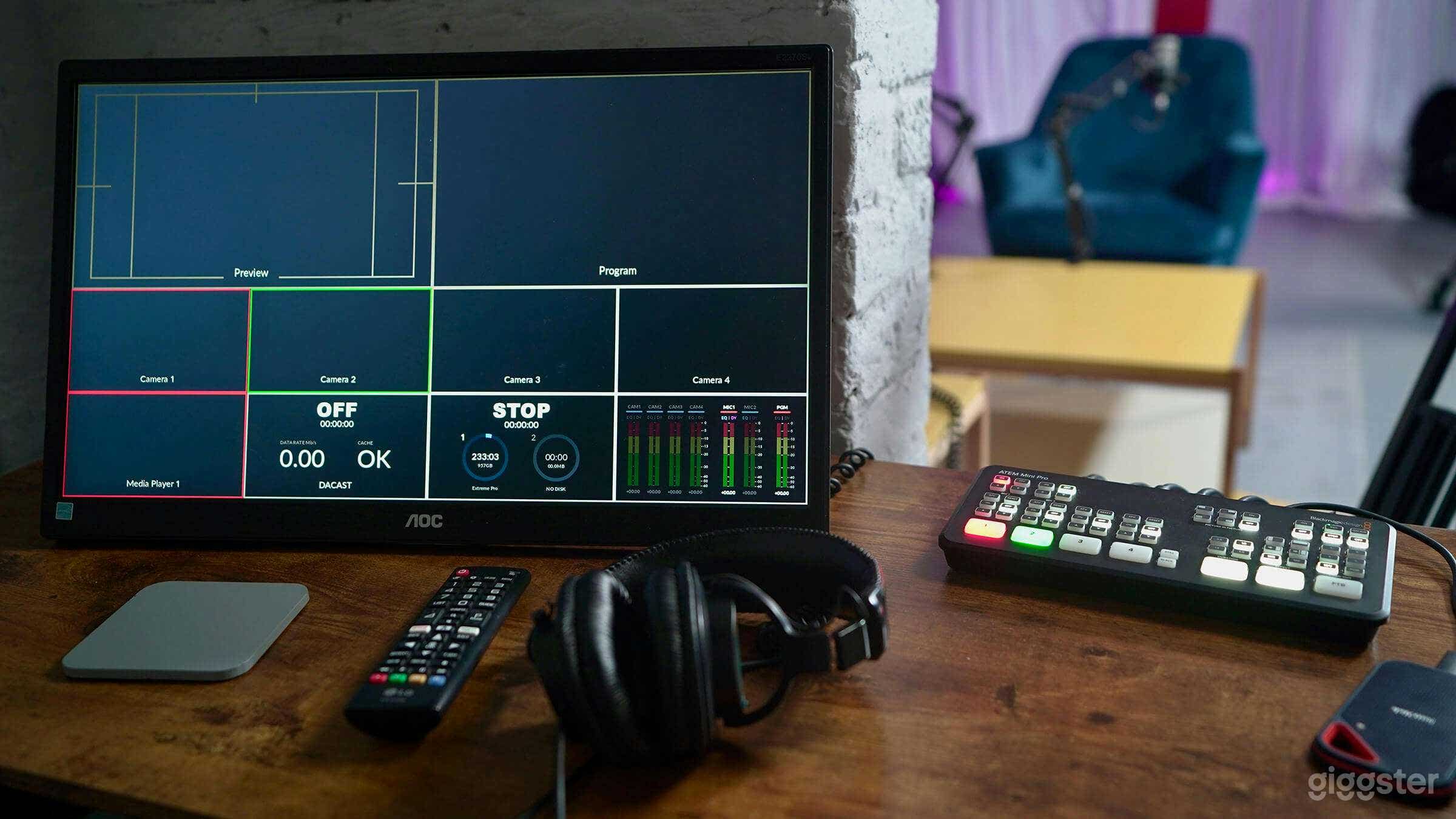 Podcast Studio Photo 2