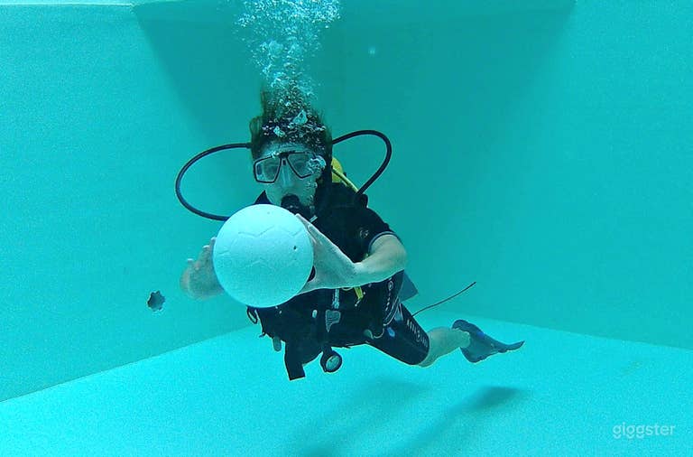  Rent a Pool 3.4m Deep 