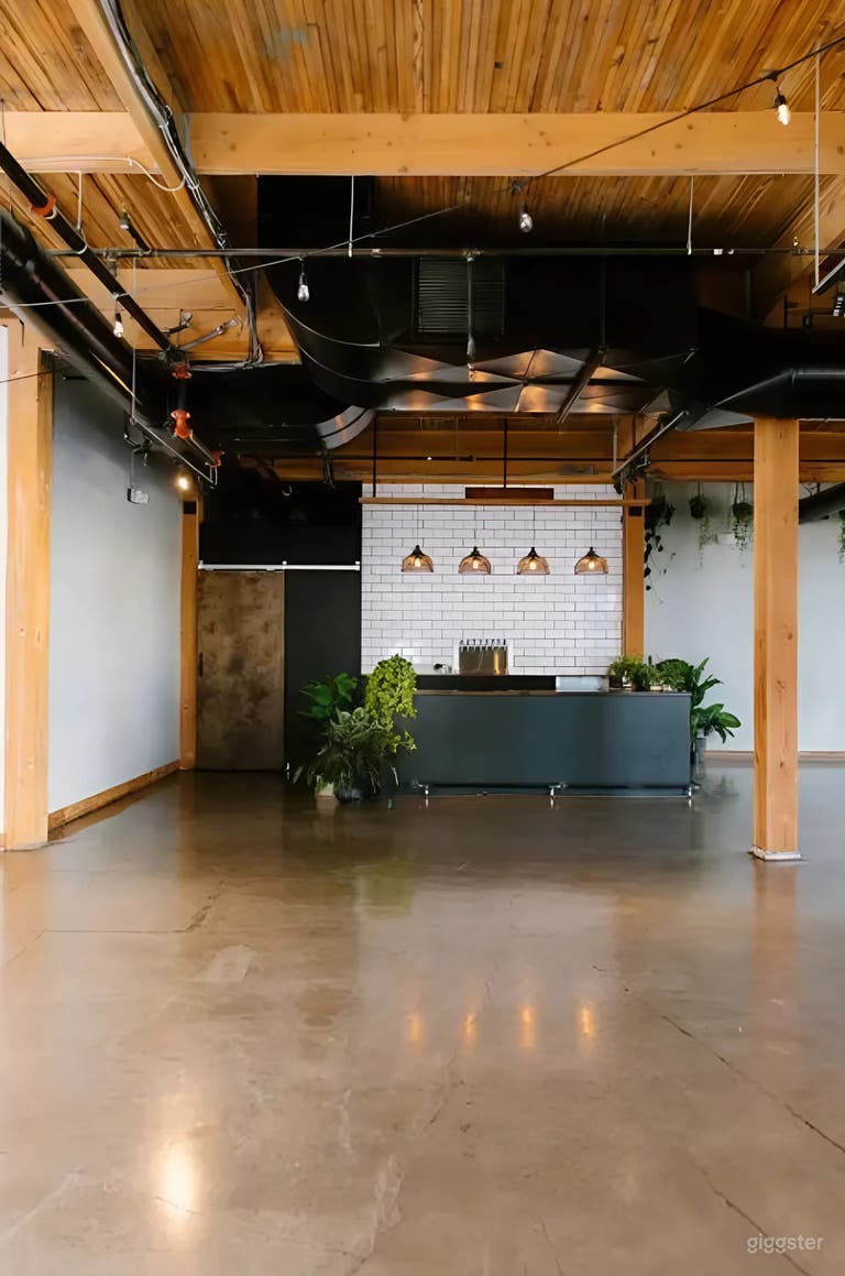  Expansive Wedding Venue and Event Space in NE Portland 