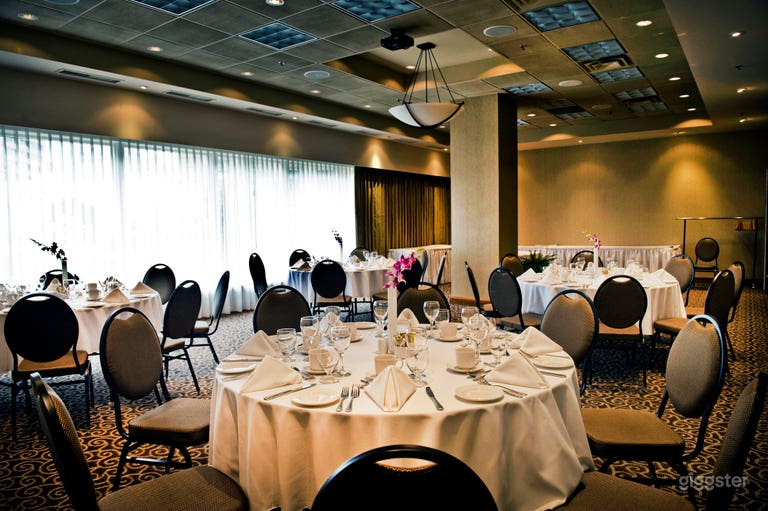  Spacious Corporate Event Venue in Central Downtown Vancouver 