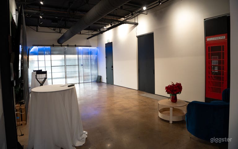  The Gallery | LED Wall & Multi-Screen Creative Studio 