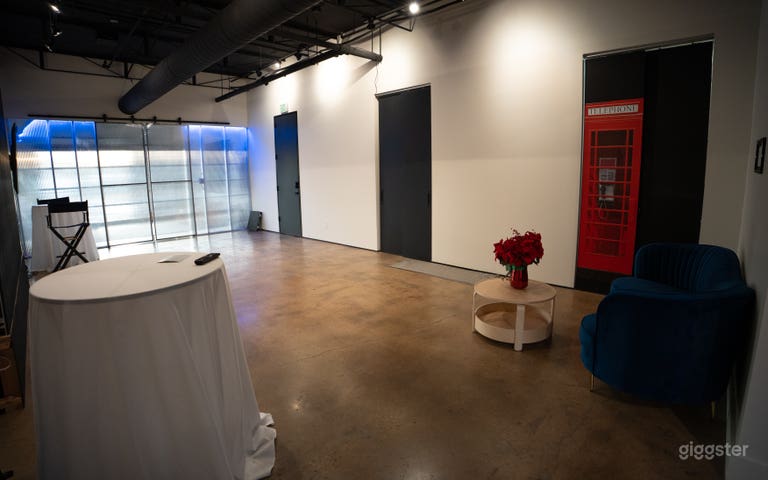  The Gallery | LED Wall & Multi-Screen Creative Studio 