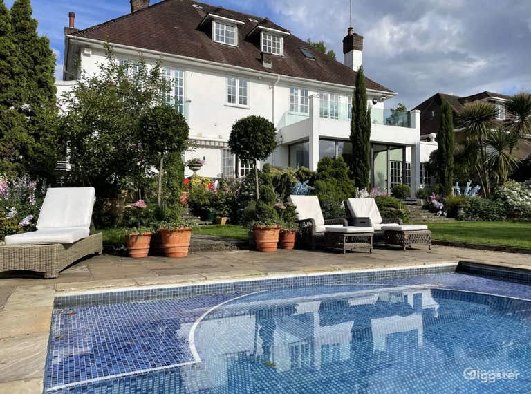  French Country House Swimming Pool Venue in London for Production Bookings, 8-Hour Minimum Hire (30 max) 