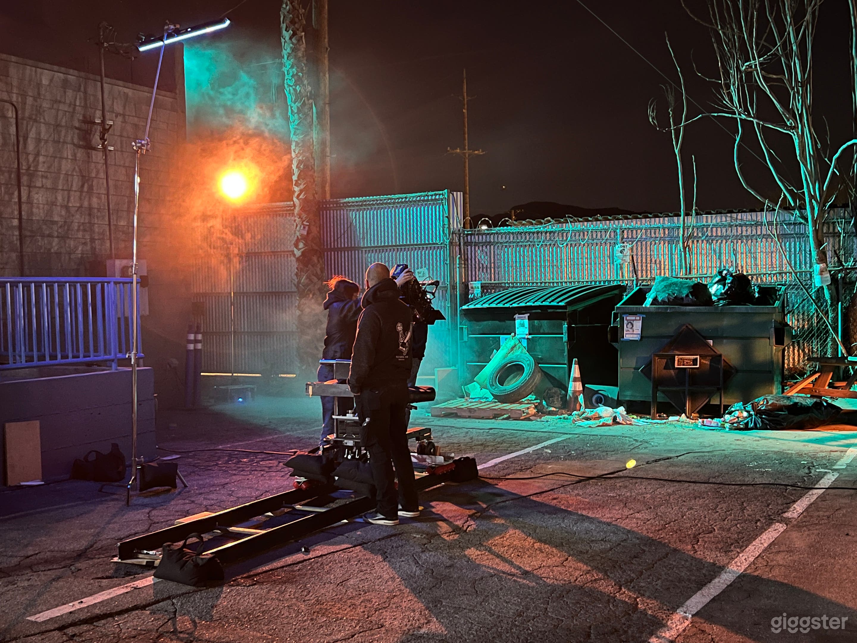 Industrial Backlot Loading Dock Warehouse INT EXT Photo 3