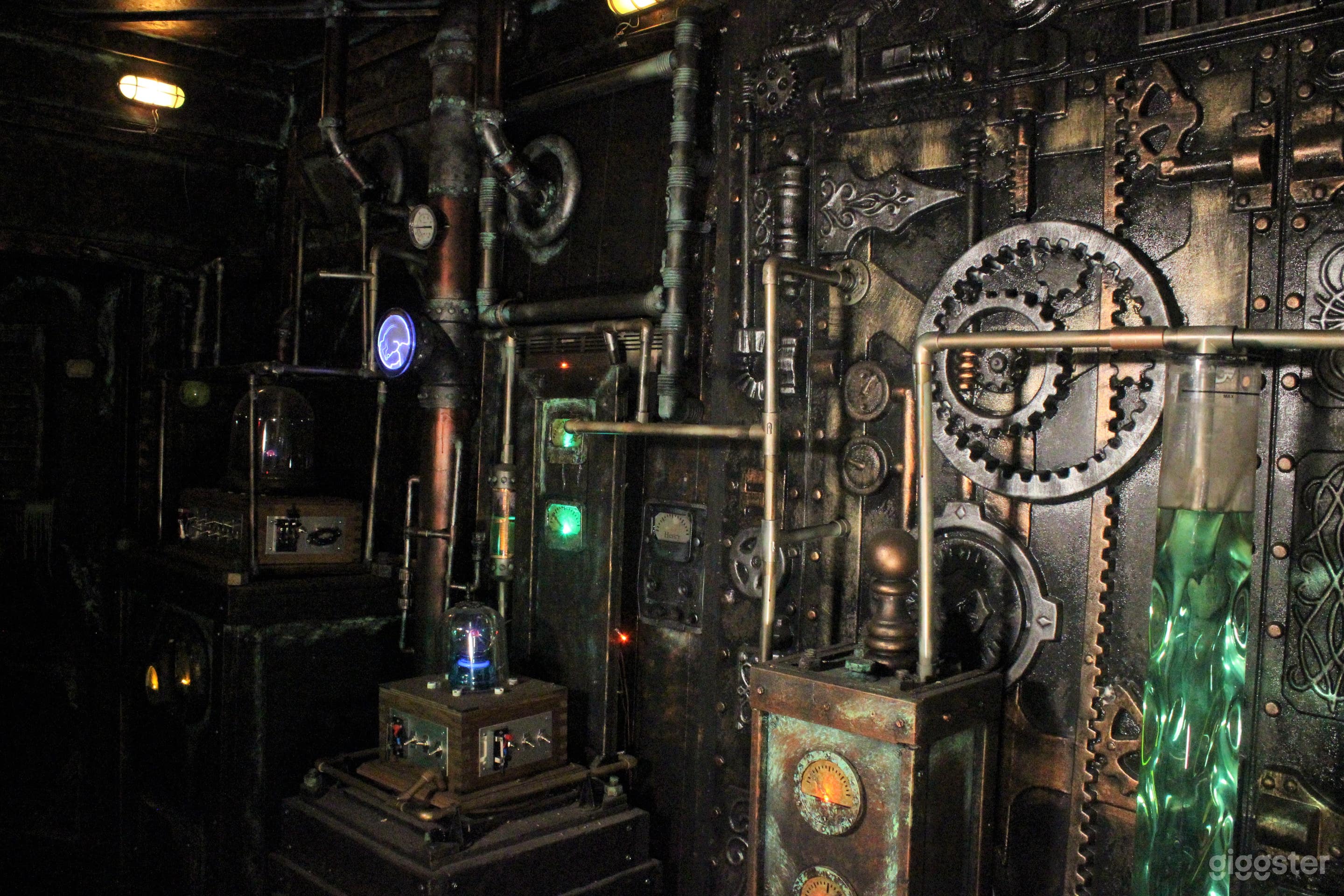Victorian Steampunk Large Lab