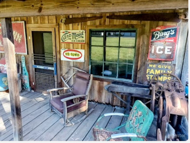 Retro Country Store, Gas Station, Feed Store & More Photo 3