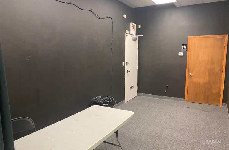  Rehearsal/Workshop space in West Lakeview 