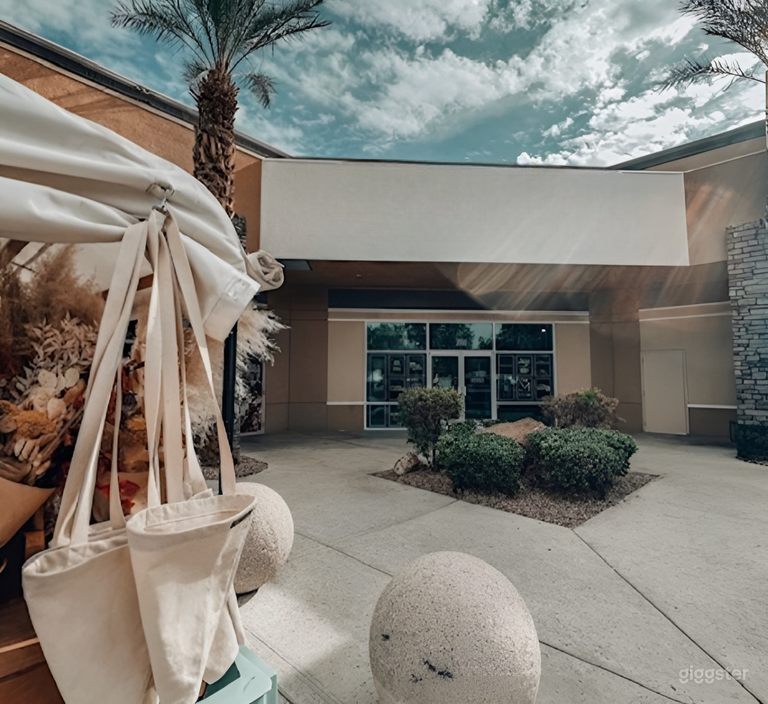  Private Furnished Office for Meetings & Production 