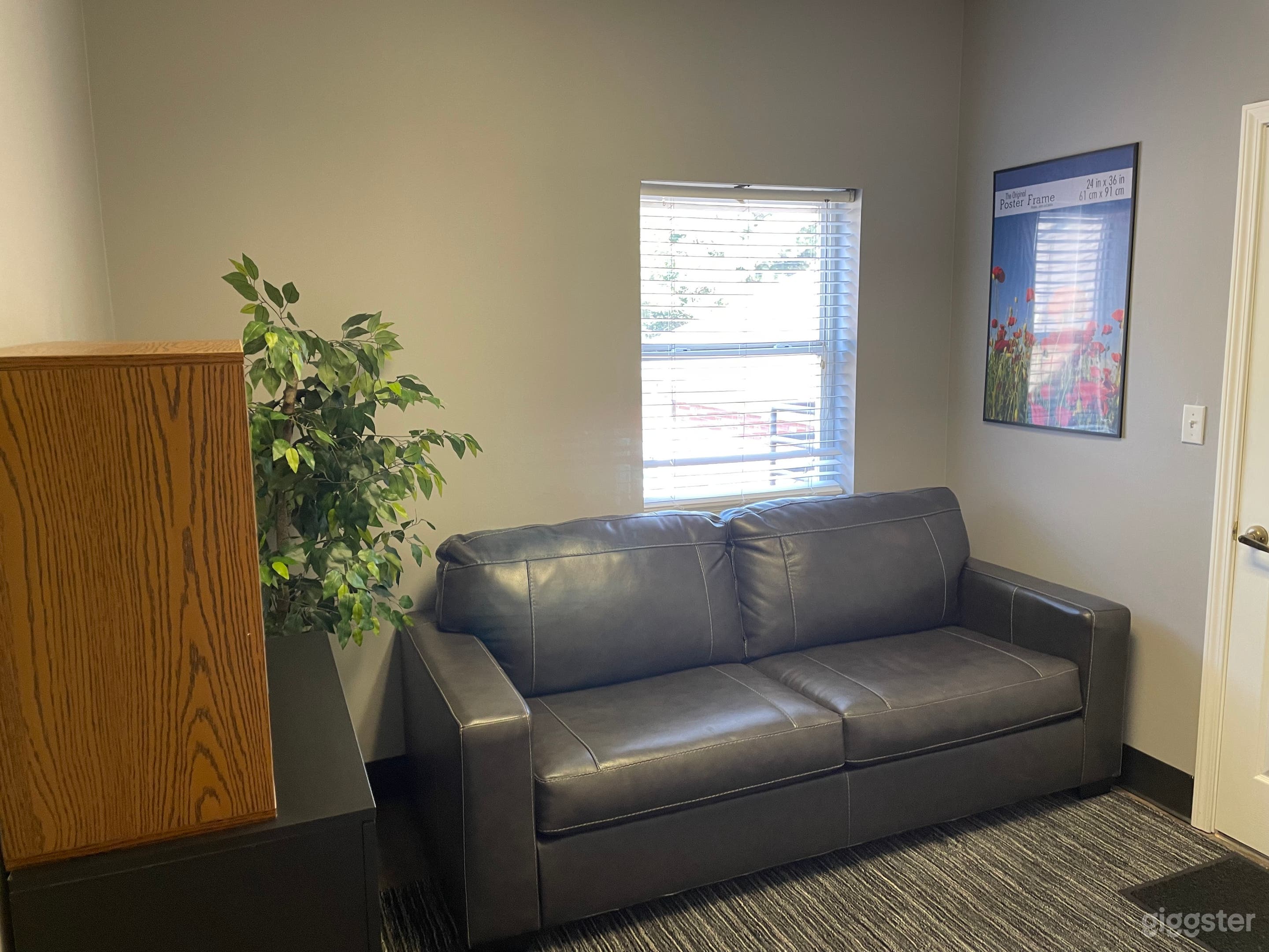 Exciting Conference Room Photo 4