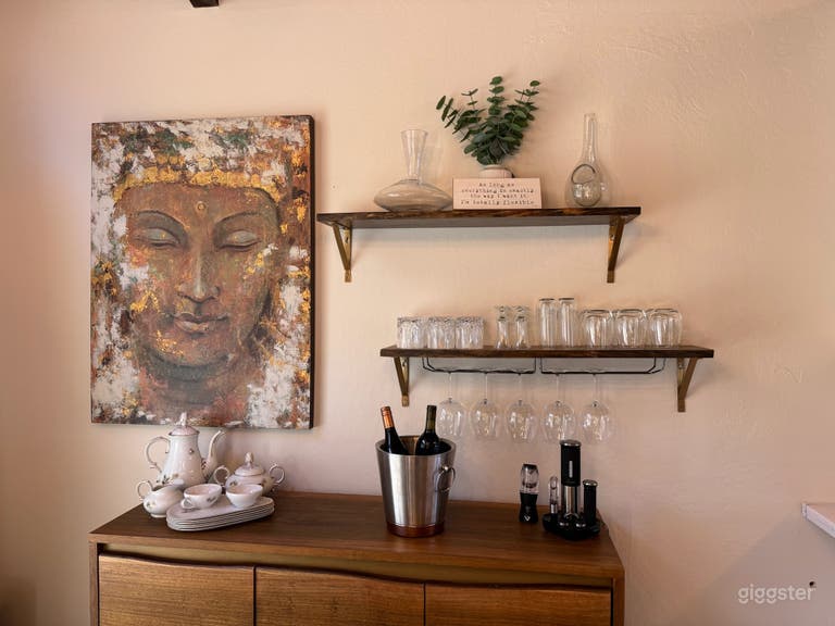  Mid-Century Modern Oasis in the Oakland Tree Tops 