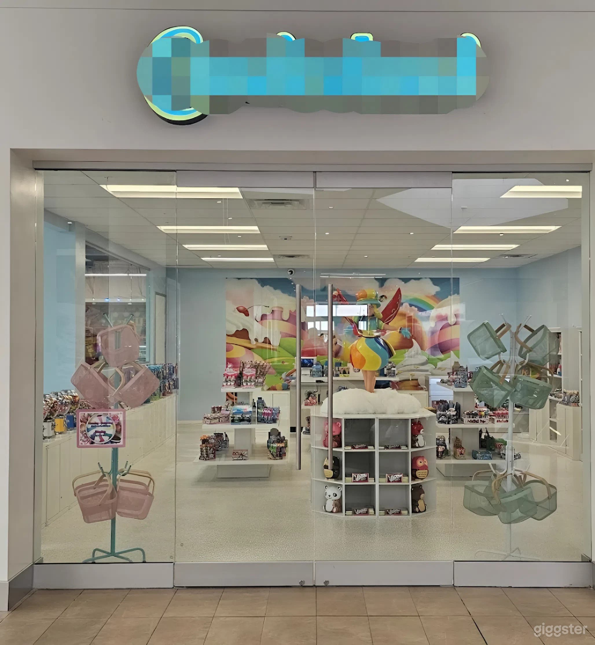 Whimsical Indoor Playground &amp; Candy Store in Downtown Burbank Photo 1