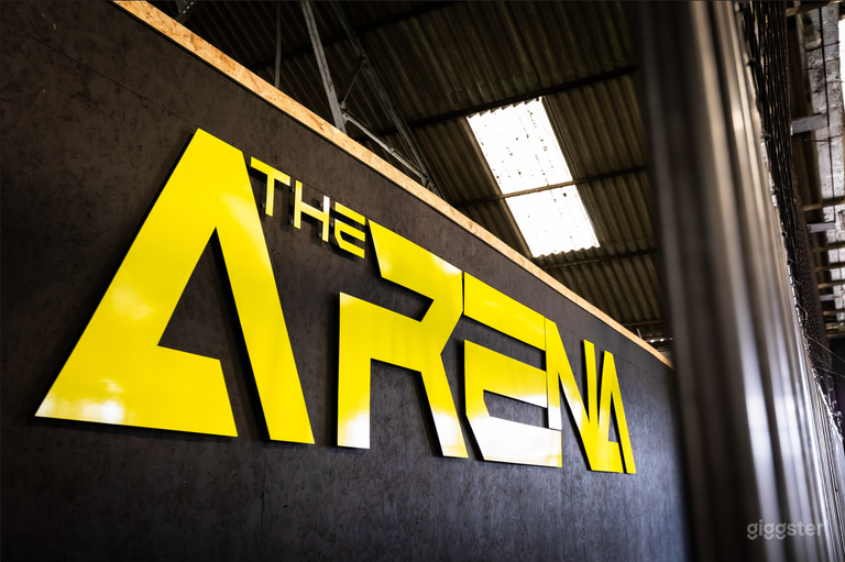  17,500 SQUARE FOOT SPORTS CENTRE 