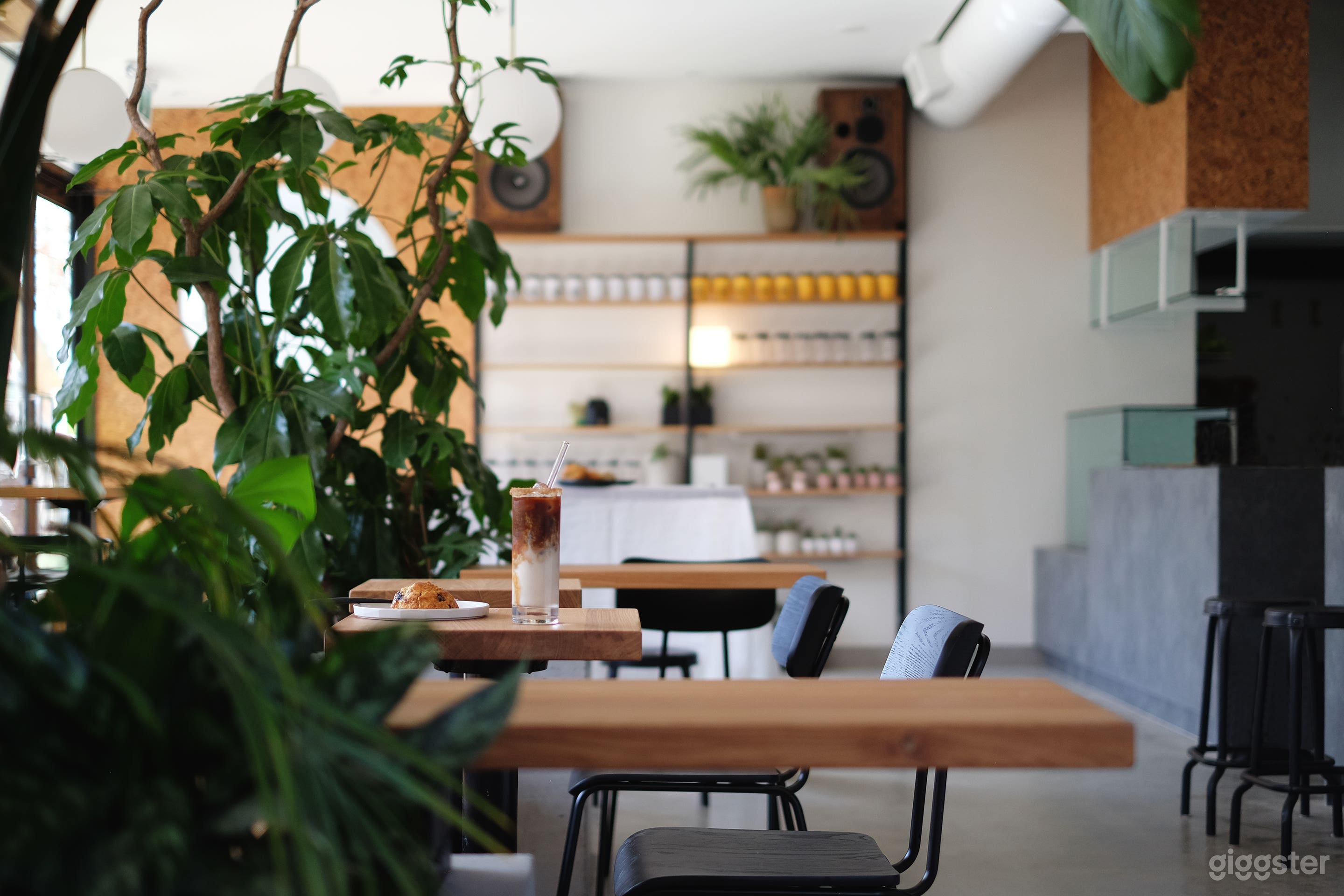 Quiet &amp; Cozy Espresso Bar &amp; Bakery Photo 2