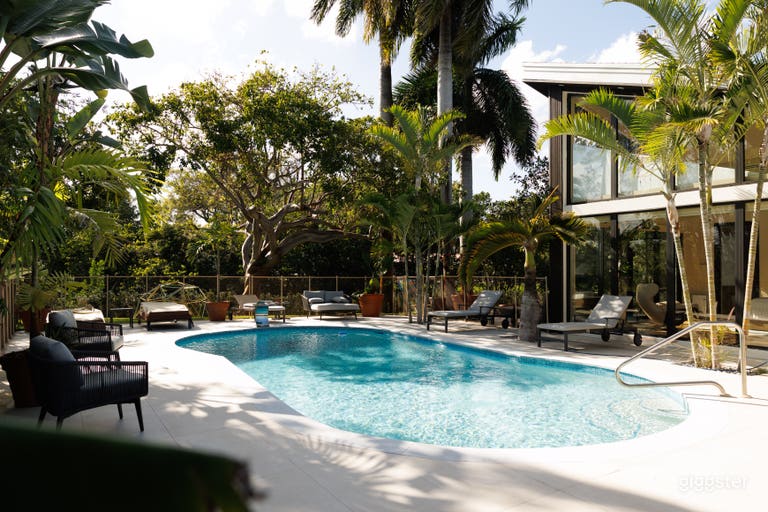  Miami Oasis Home | Waterfront, Pool, Outdoor Kitchen 