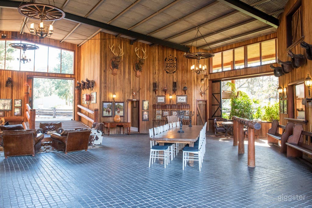  The Clubhouse Photo 2