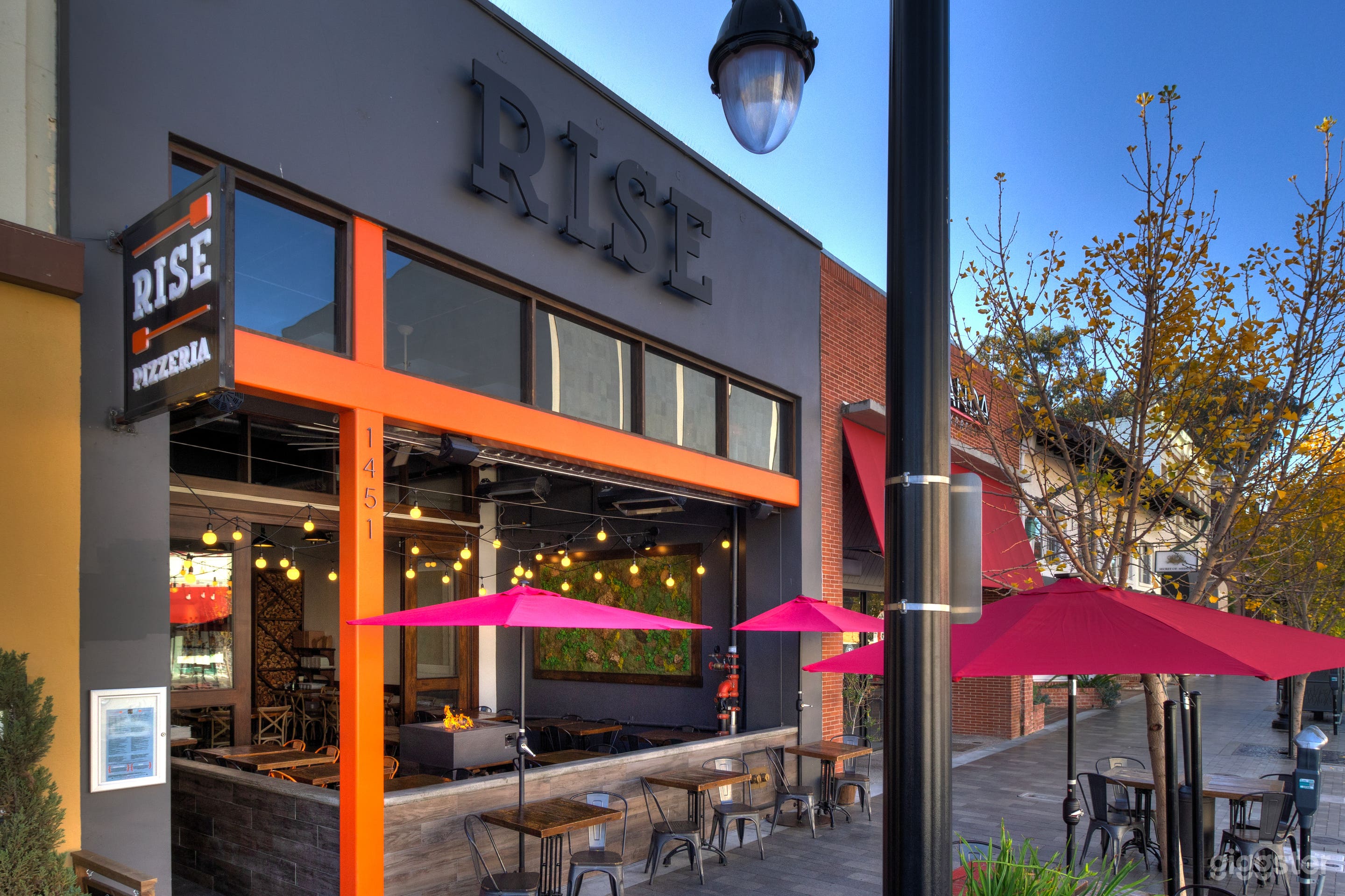 All spaces included in package: Mezzanine, Main Dining, Outdoor Patio, including Parklet (optional).

• Capacity = 149 seated
• Space = 1515 sq ft with parklet
• Two 60" HDTV flat screens + Extra Large projecting movie screen
• Private "secret" room behind