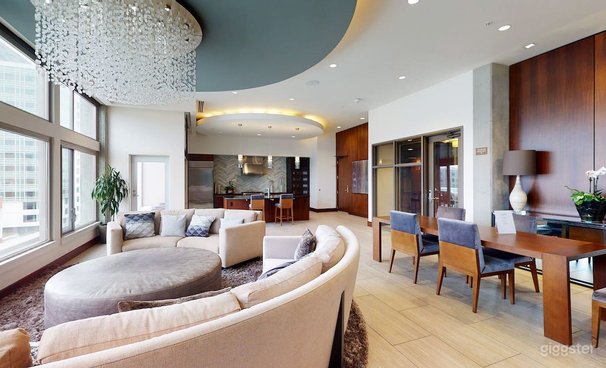 SkyVue Lounge in Mission Bay Photo 1