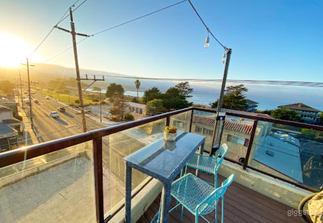 Beautiful Rooftop Dining Space in Monterey Photo 2