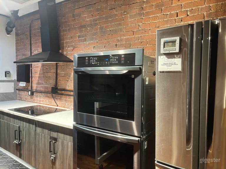  2nd Floor Studio Loft 