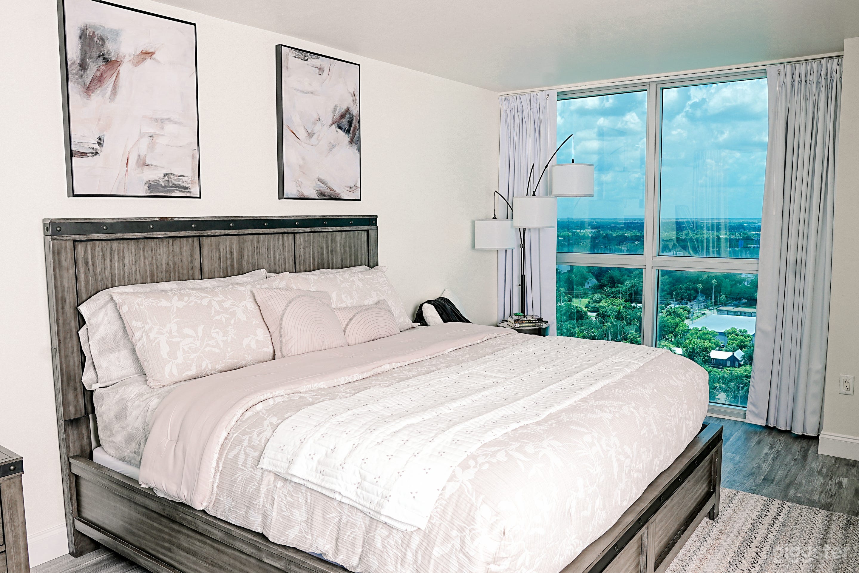 Luxe Space | Water & City View in Downtown Ft Myers Photo 4