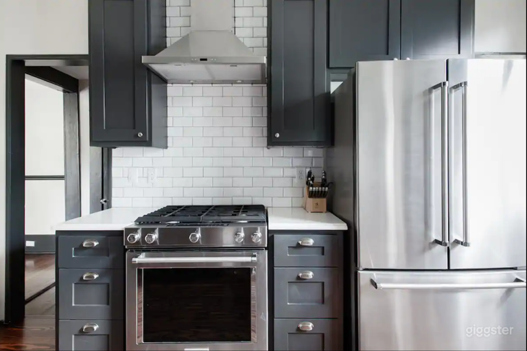  Historic Restored Tobin Hill Home w Guesthouse 