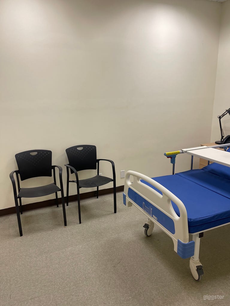  Staged Hospital Room 
