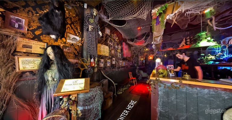  Scary Horror Themed Haunted House in Wellington 