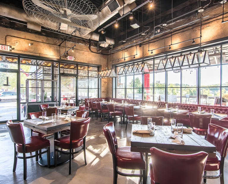  Contemporary Steakhouse with Industrial Flair (Buyout) 