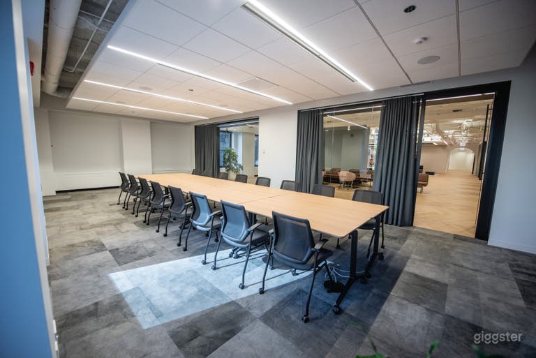 The Izard – Versatile Private Conference & Boardroom 