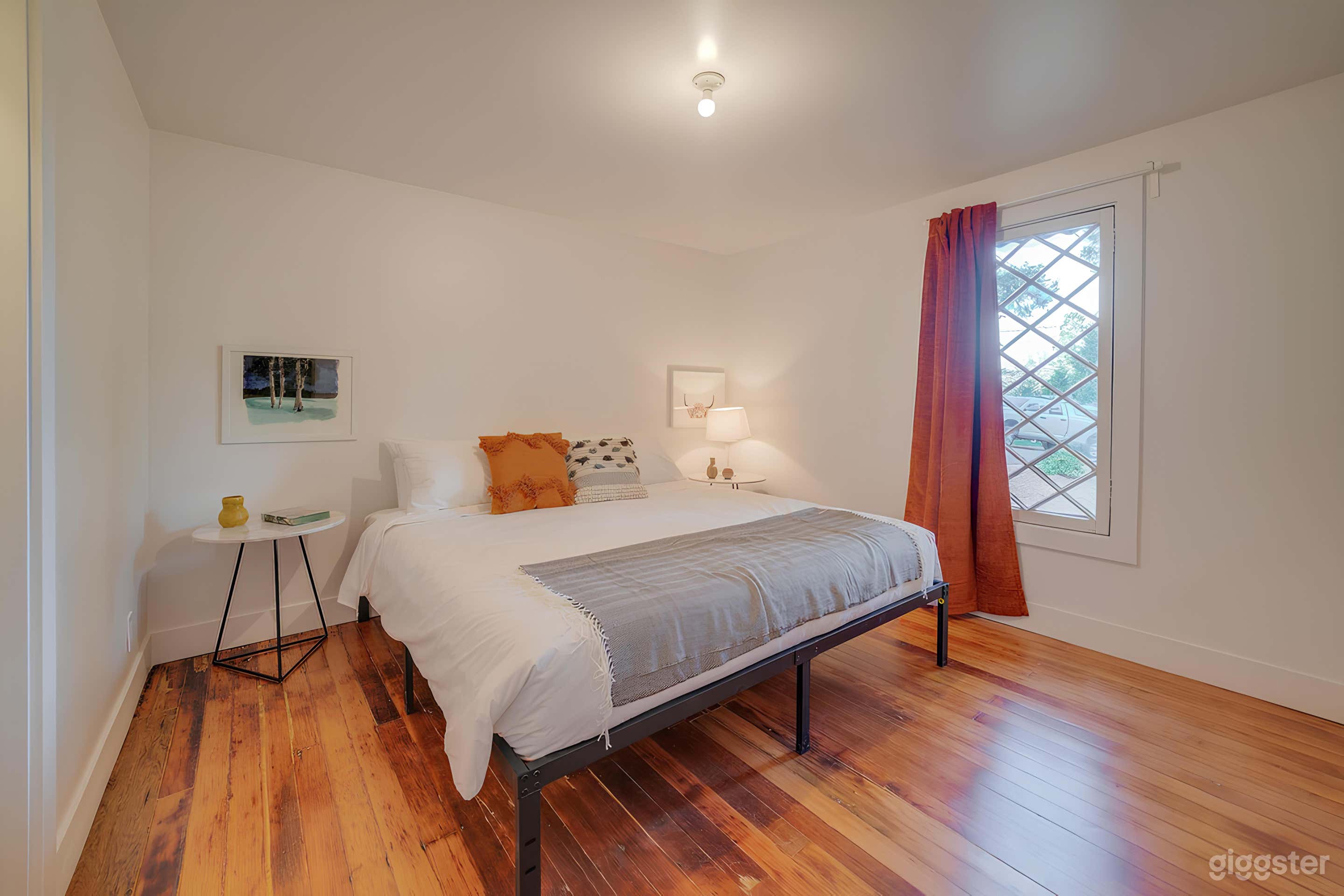 Furnished Cabin 2 Photo 3