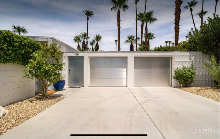  Historic Midcentury Gem 