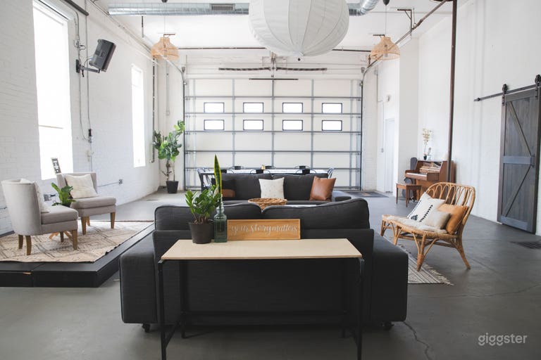  Studio creativo in una caserma dei pompieri 
